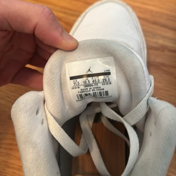 Mens Nike Air Jordan III Retro “Triple White” sz11.5 Desdstock VNDS Good Quality - Picture 6 of 14